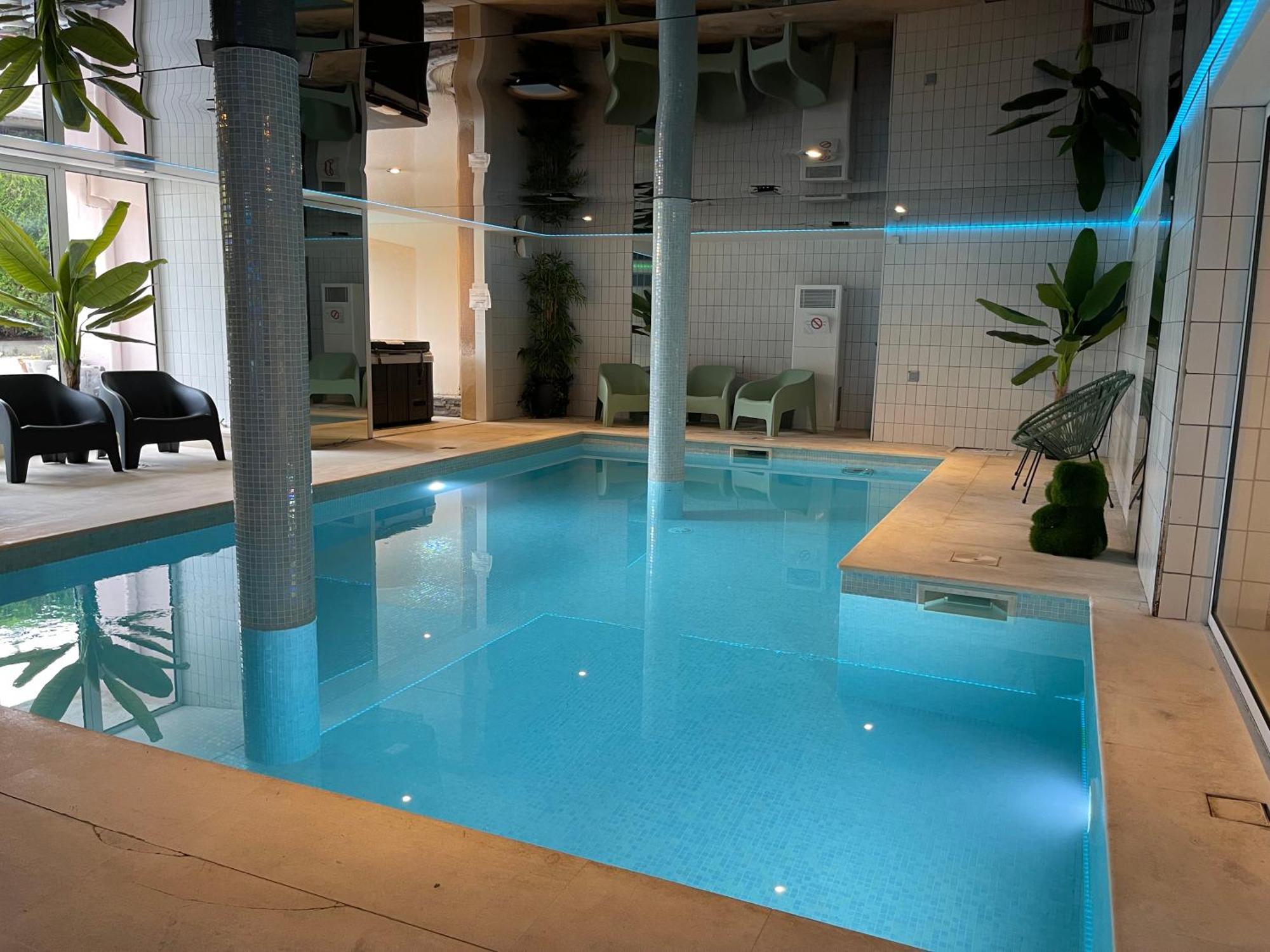 The Originals Boutique, Hotel Du Pont Roupt, Mende Εξωτερικό φωτογραφία